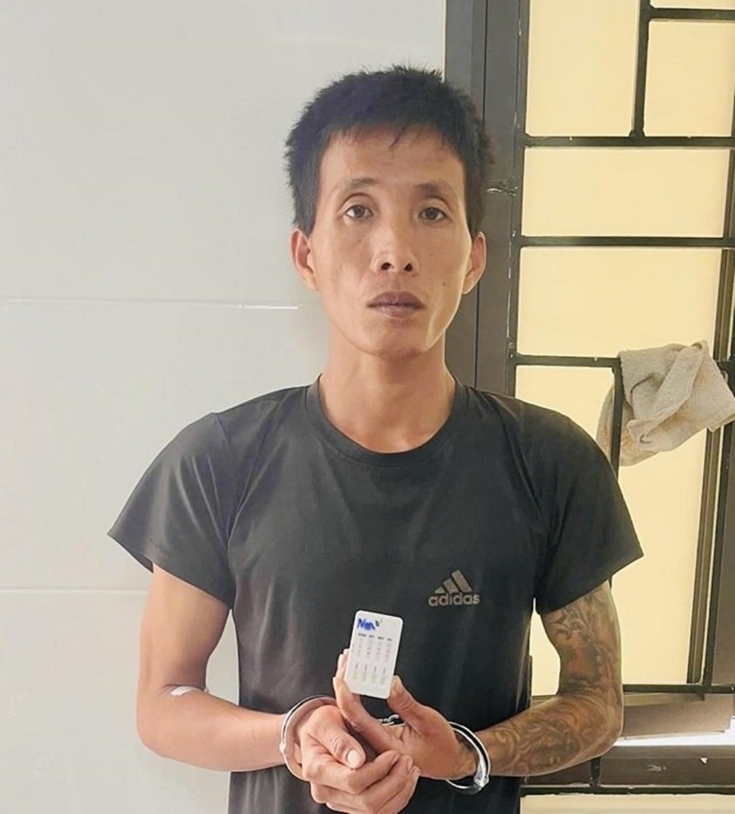 Nguyễn Văn Nam – cha dượng hành hung con riêng của vợ – vừa bị tòa tuyên phạt 21 tháng tù. Ảnh: Lao Động