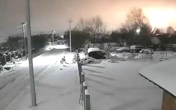 Hình ảnh được cho là tên lửa Oreshnik của Nga tập kích Ukraine. Ảnh: RT