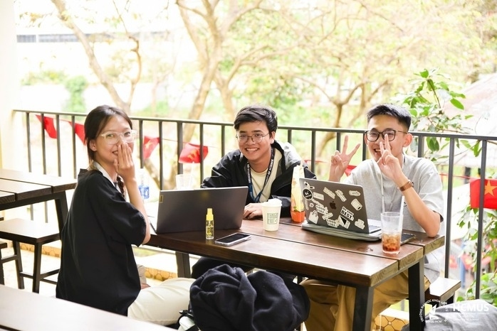 Trường Đại học Khoa học Tự nhiên, Đại học Quốc gia TP.HCM khuyến khích sinh viên sử dụng mạng xã hội với tinh thần cầu thị, tôn trọng và văn minh. (Ảnh: Fanpage Trường ĐH Khoa học Tự nhiên).