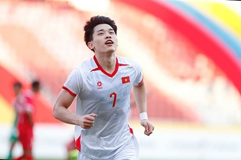 U23 Việt Nam khép lại vòng bảng U23 châu Á 2026 bằng màn trình diễn chói sáng, đồng thời thiết lập nên những cột mốc lịch sử chưa từng có cho bóng đá nước nhà.