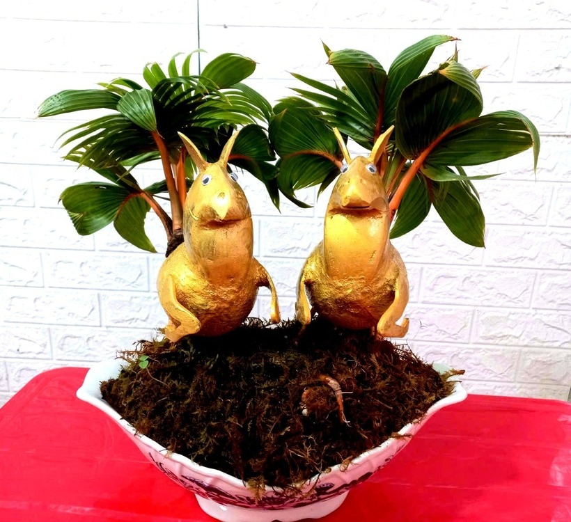 Ngựa dừa “mặt ngơ ngác” của anh Tùng. Ảnh: Dân Việt