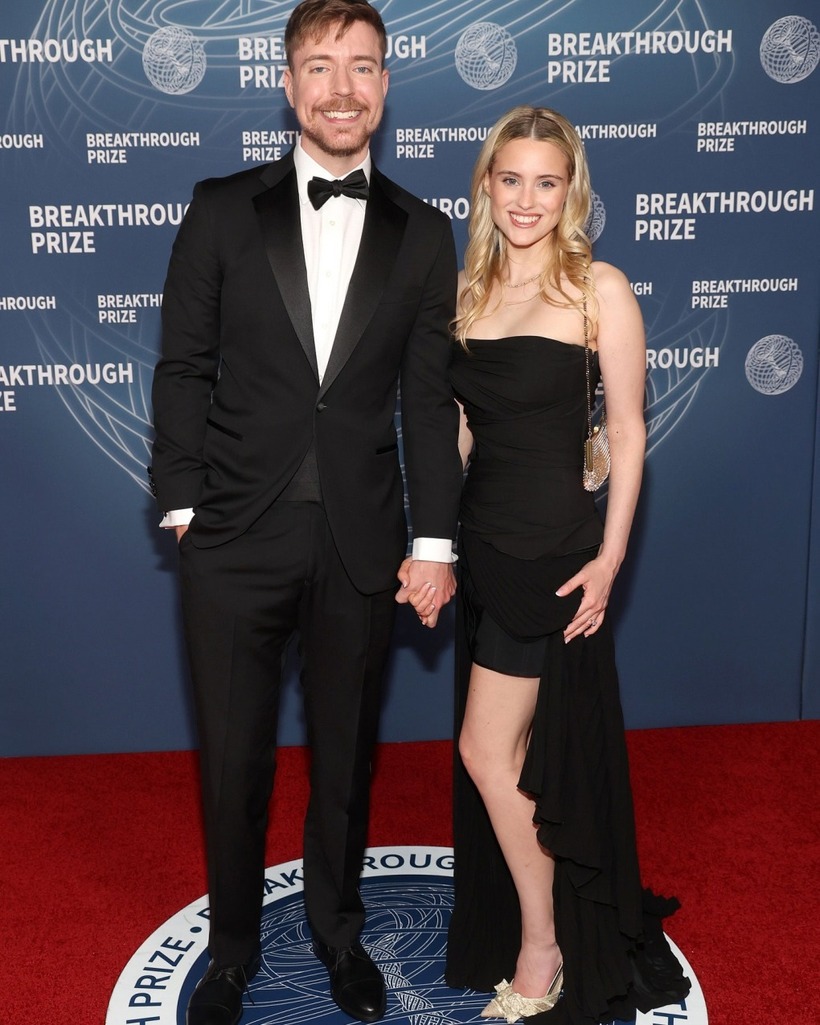 MrBeast và vị hôn thê Thea Booysen dự sự kiện hồi tháng 4/2025. Ảnh: Instagram Thea Booysen