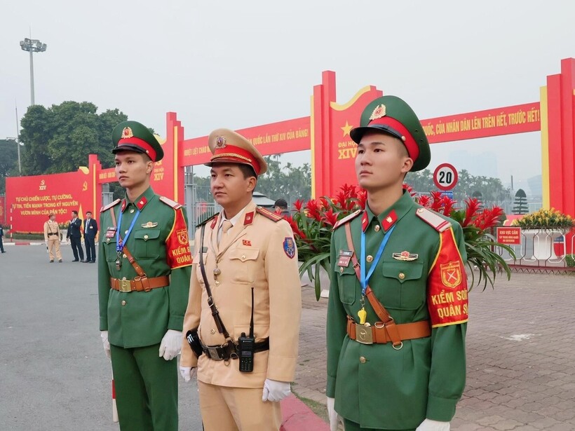 Tham gia diễn tập có đầy đủ các lực lượng Công an, Quân đội, trong đó lực lượng Cảnh sát giao thông giữ vai trò nòng cốt.