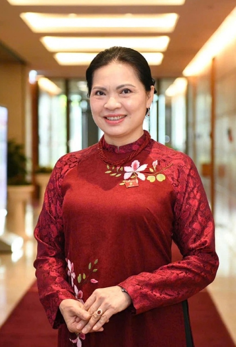 Bà Hà Thị Nga, Ủy viên TƯ Đảng, Phó Bí thư Thường trực Đảng uỷ MTTQ, các đoàn thể Trung ương, Phó Chủ tịch - Tổng Thư ký UBTƯ MTTQ Việt Nam khóa X, nhiệm kỳ 2024-2029. Ảnh: Báo Người Lao Động