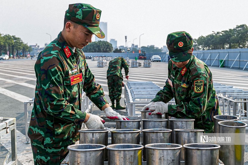 BTC cho biết, pháo hoa hỏa thuật sẽ được lồng ghép vào các tiết mục biểu diễn, phối hợp đồng bộ với các hiệu ứng ánh sáng, laser và âm nhạc góp phần kiến tạo nhịp điệu, cao trào cảm xúc và mở ra không gian trình diễn đa chiều.