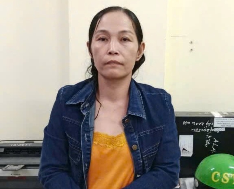 Đối tượng Mai Thị Nhàn tại cơ quan Công an. (Ảnh: Cơ quan công an)