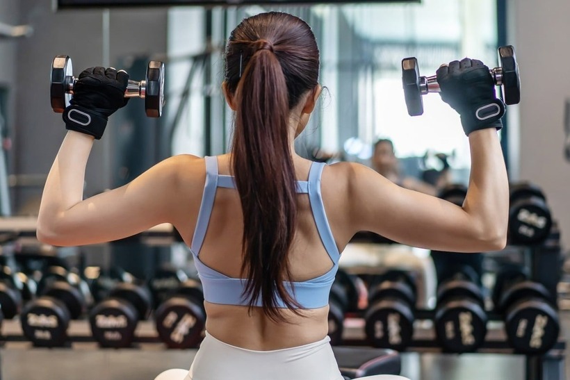 "Nghiện" tập gym cường độ cao, cô gái trẻ bàng hoàng nhận kết quả chẩn đoán từ bác sĩ. Ảnh minh họa: SCMP.