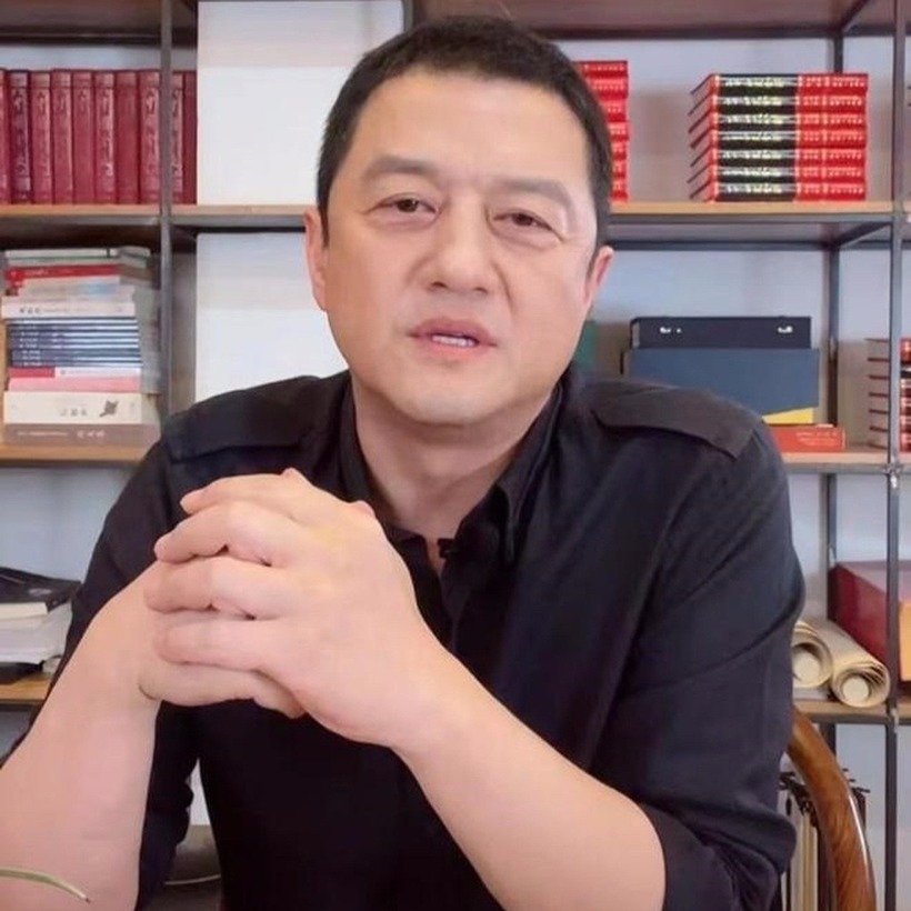 Diễn viên Lý Á Bằng.