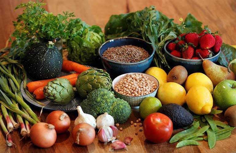 Người suy thận cần xây dựng chế độ dinh dưỡng hợp lý