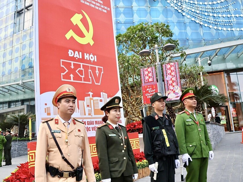 Công an các đơn vị làm nhiệm vụ tại các địa điểm lưu trú của Đại biểu dự Đại hội.