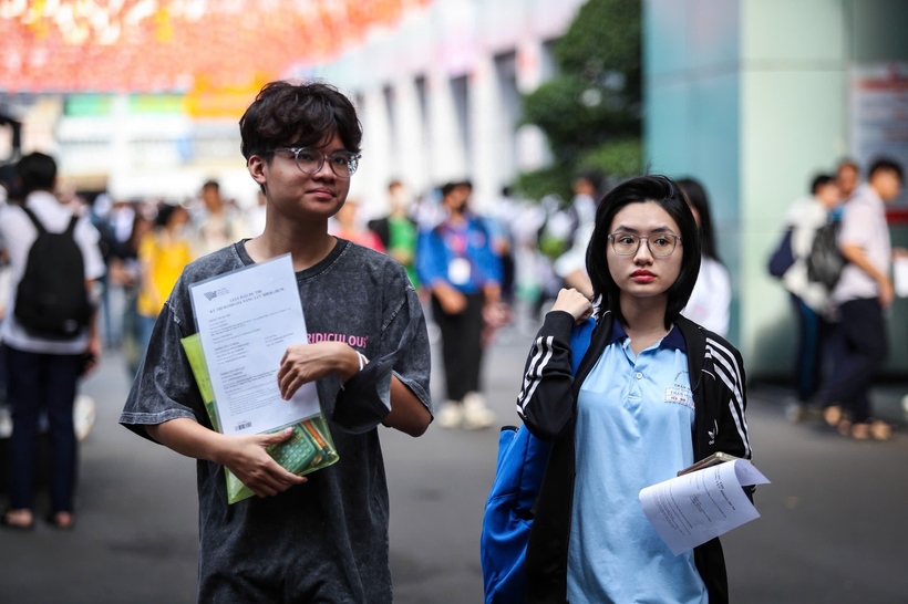 Thí sinh dự thi đánh giá năng lực Đại học Quốc gia TP.HCM năm 2025. (Ảnh: Thanh Niên).