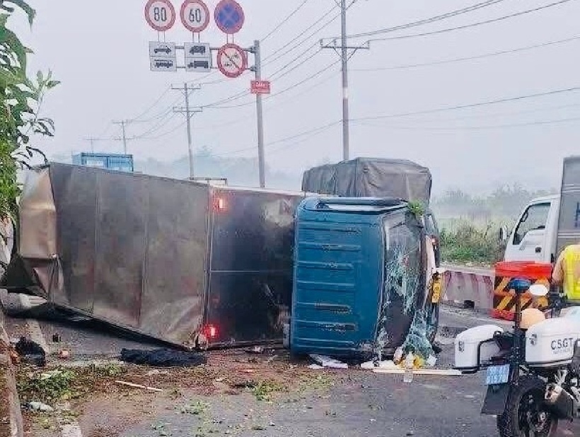 Hiện trường vụ tai nạn. Ảnh: Báo Tiền phong.