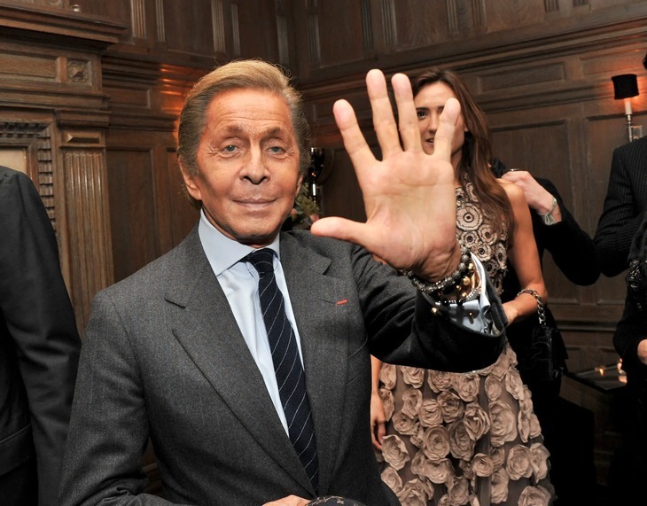 Nhà thiết kế người Ý Valentino Garavani vừa qua đời ở tuổi 93. Ảnh: Tuổi trẻ