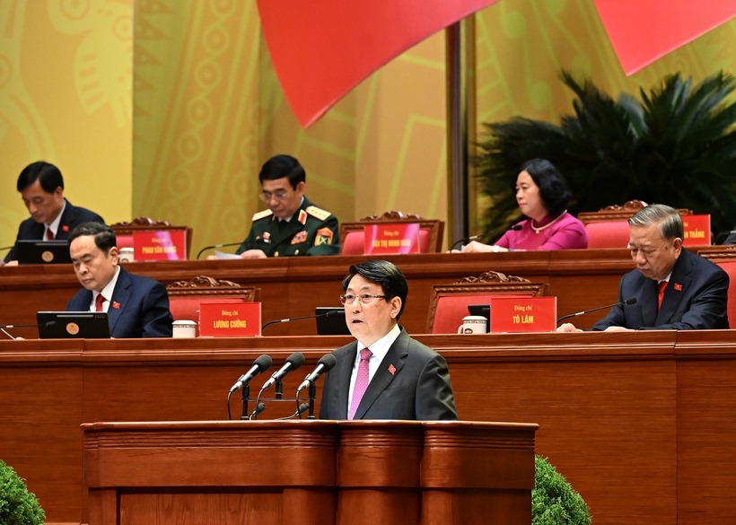 Đồng chí Lương Cường, Ủy viên Bộ Chính trị, Chủ tịch nước trình bày Diễn văn khai mạc Đại hội. (Ảnh: TTXVN)