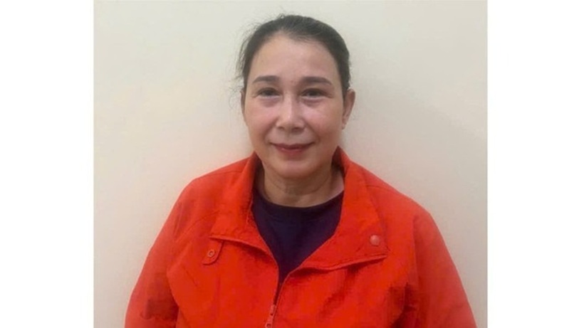 Đối tượng Đặng Thị Trinh tại cơ quan công an. Ảnh: Người lao động