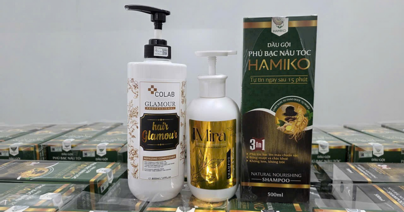 Hàng hóa vi phạm thu giữ tại cơ sở. (Ảnh: Công an tỉnh Quảng Ninh)