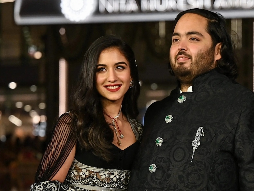 Vợ chồng Anant Ambani.