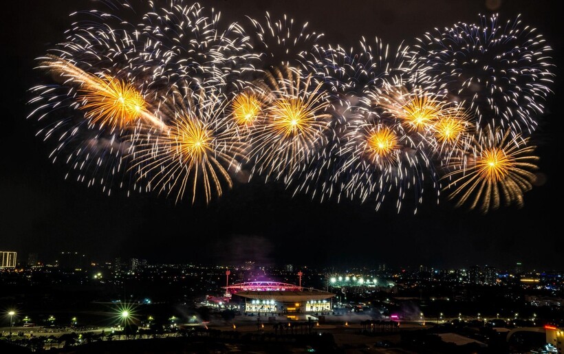 Chương trình chính thức dự kiến sẽ có 6 đợt bắn xuyên suốt, khép lại là màn trình diễn tầm cao 15 phút. Ảnh: Sun Group