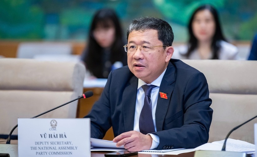 Ủy viên Trung ương Đảng, Ủy viên Ủy ban Thường vụ Quốc hội, Phó Bí thư Đảng ủy Quốc hội Vũ Hải Hà. (Ảnh: Báo Đại Biểu Nhân Dân)