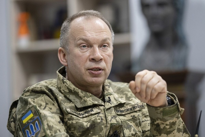 Tổng tư lệnh Lực lượng vũ trang Ukraine. Ảnh: Reuters