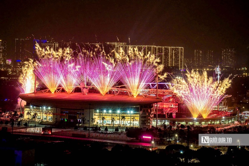 Pháo hoa rực rỡ, nghệ thuật thăng hoa mừng thành công Đại hội Đảng XIV - 22