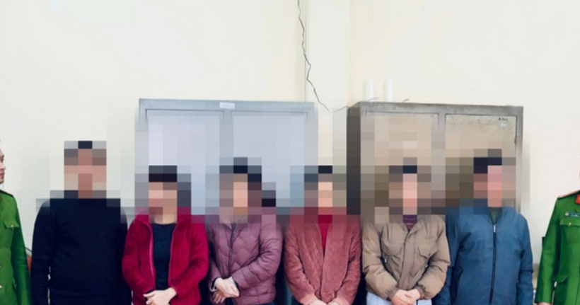 Nhóm đối tượng đánh bạc và tổ chức đánh bạc bị cơ quan điều tra khởi tố. (Ảnh: Công an Lạng Sơn)