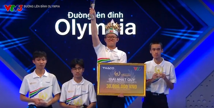 Trần Võ Gia Bảo đã giành vòng nguyệt quế cuộc thi Quý 1 Đường lên đỉnh Olympia năm thứ 26. Ảnh: Vietnamnet.