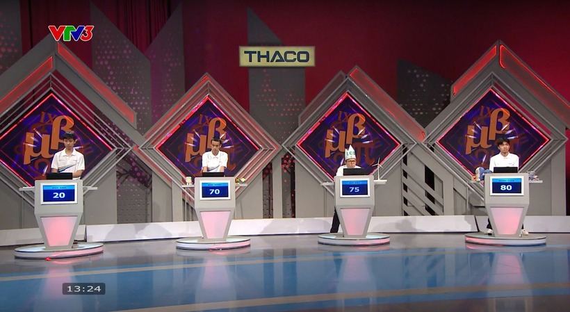 4 thí sinh tại cuộc thi quý I Đường lên đỉnh Olympia. Ảnh: Tạp chí Tri thức.