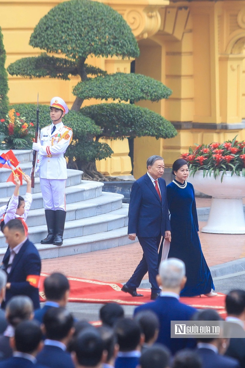 Tổng Bí thư Tô Lâm và Phu nhân chủ trì Lễ đón.