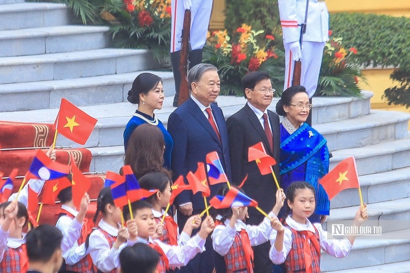 Tổng Bí thư Tô Lâm và Tổng Bí thư, Chủ tịch nước Lào Thongloun Sisoulith cùng 2 Phu nhân