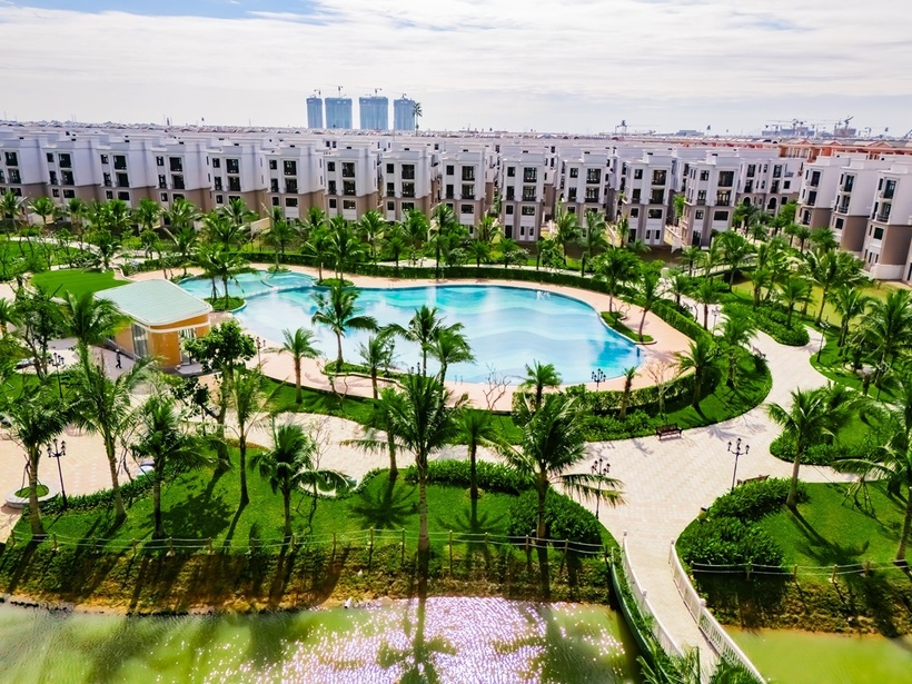 Cư dân Vịnh Xanh được thụ hưởng môi trường sống riêng tư, an toàn cùng hệ sinh thái tiện ích đặc quyền được đầu tư đồng bộ