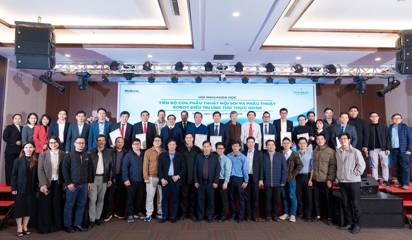 Các chuyên gia ngoại khoa hàng đầu Việt Nam quy tụ tại Hội nghị.