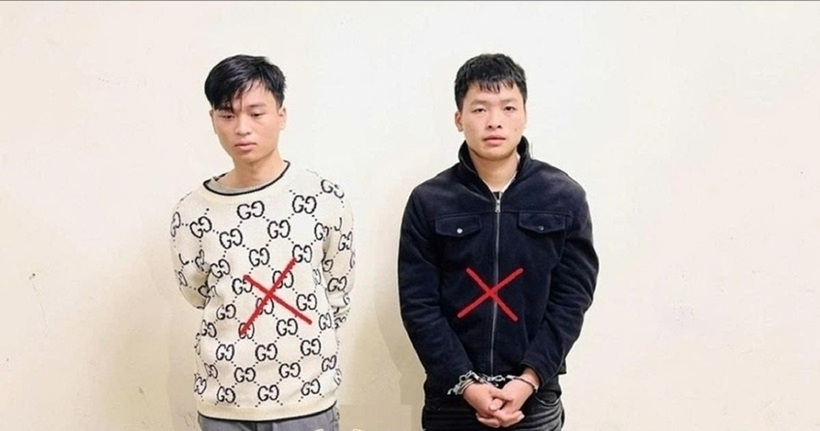 2 nghi phạm vụ cướp tiệm vàng bị bắt giữ. Ảnh: Công an Ninh Bình