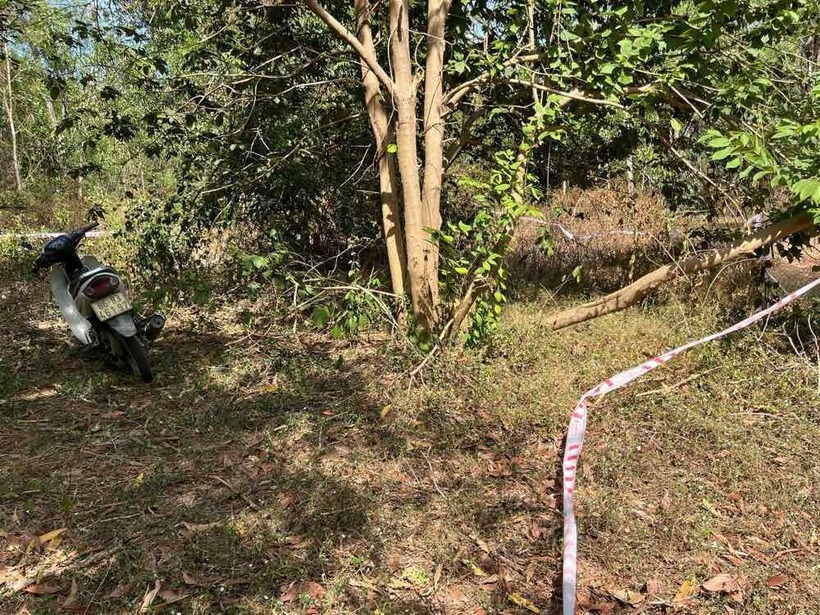 Vị trí phát hiện xe máy. Ảnh: Lao động