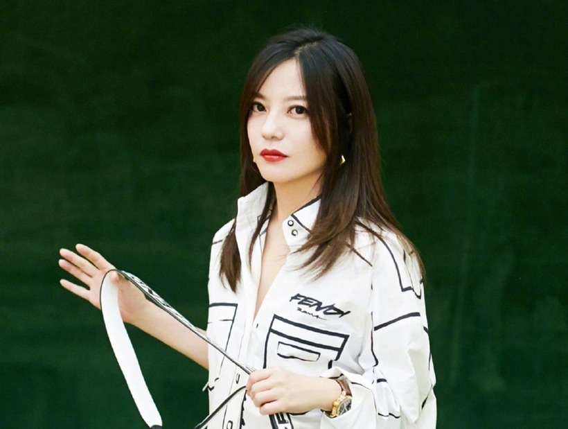 "Én nhỏ" Triệu Vy.