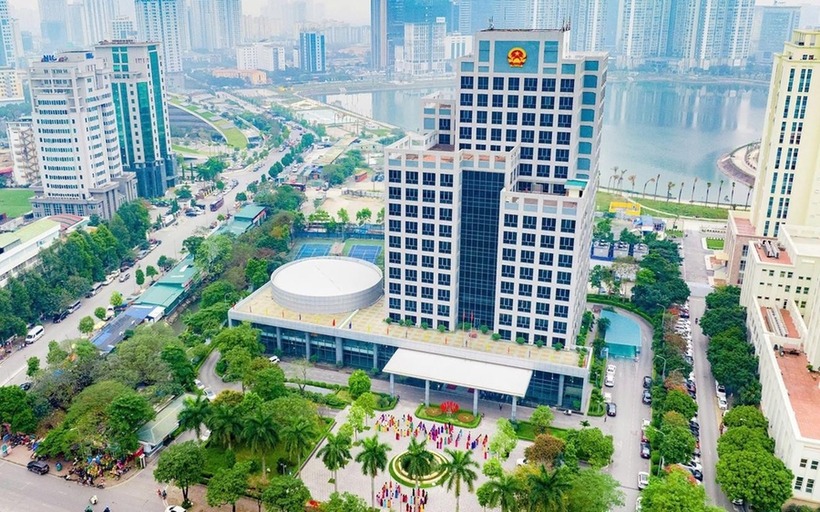 Thủ tướng giao Bộ Nội vụ xây dựng cơ chế về thuê, tuyển dụng, bổ nhiệm giám đốc/tổng giám đốc trong doanh nghiệp nhà nước. Ảnh: Tiền phong