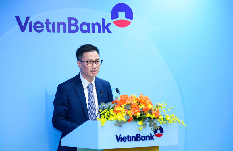 Ông Trần Hoài Nam – Phó Giám đốc Khối KHDN VietinBank nhấn mạnh SLL là một công cụ tài chính bền vững linh hoạt, giúp gắn trực tiếp hiệu quả tài chính với kết quả thực hiện các mục tiêu ESG của doanh nghiệp.