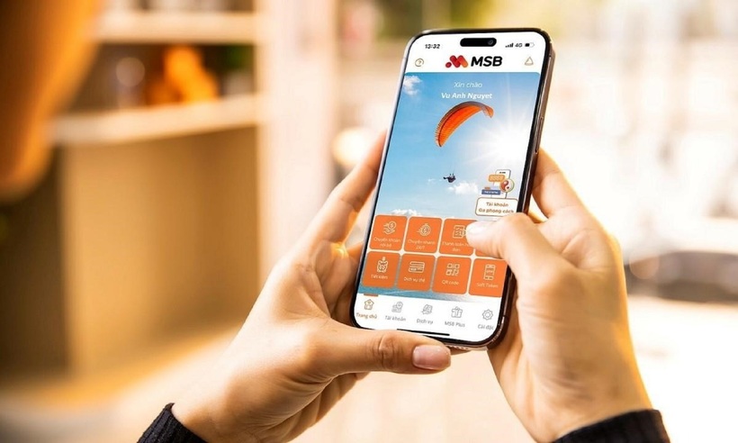 Chuyển khoản qua Mobile Banking