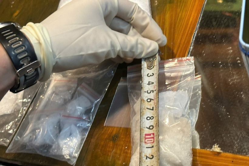 Số ma tuý mà Công an Quảng Ngãi thu giữ tại nhà đối tượng Sơn. Ảnh: Dân Việt