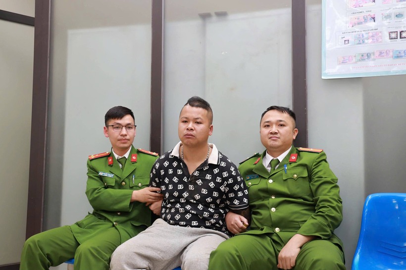 Đối tượng Nguyễn Thành Luân bị bắt giữ ngay sau vụ việc. (Ảnh: Công an tỉnh Lào Cai)