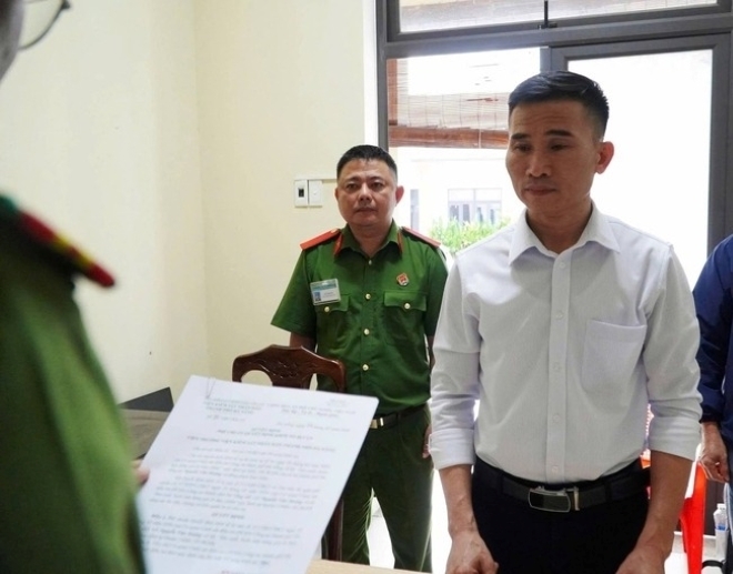 Khởi tố giám đốc công ty sản xuất cà phê giả. Ảnh: Người lao động