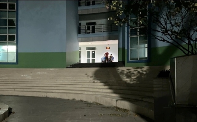 Cơ quan chức năng nhanh chóng có mặt phong tỏa, khám nghiệm hiện trường. Ảnh: Thanh niên