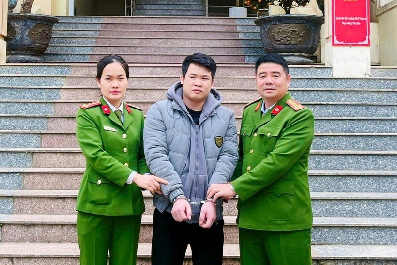 Đối tượng truy nã Bùi Thành Đạt bị công an bắt giữ