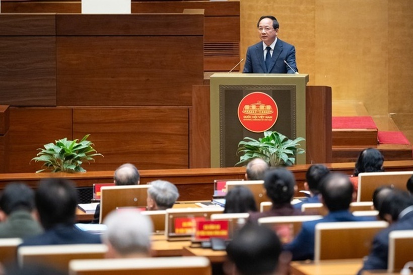 Ông Trịnh Văn Quyết nhấn mạnh triển khai nghị quyết Đại hội XIV đòi hỏi một tinh thần mới là nhanh hơn, quyết liệt hơn, sáng tạo hơn, hiệu quả hơn. Không chấp nhận trì trệ, né tránh trách nhiệm, nói nhiều làm ít (Ảnh: Phạm Thắng).