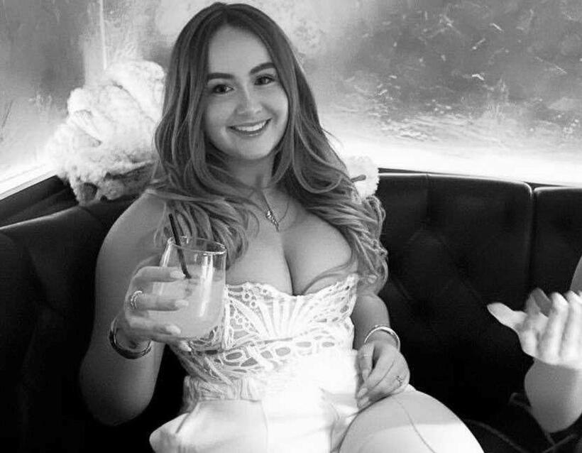 Miss Faversham 2022 qua đời ở tuổi 21 do bị xe cá nhân trôi ngược ép vào tường ký túc xá. Ảnh: Cover Images