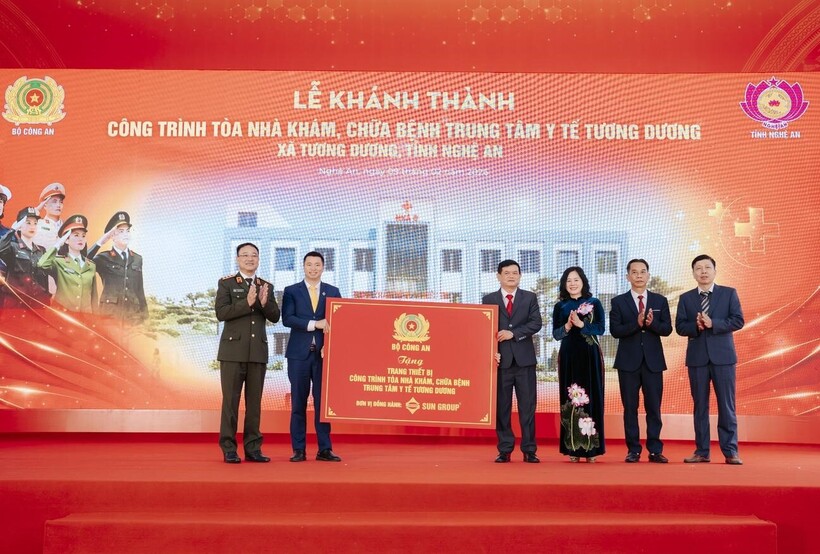 Tập đoàn Sun Group tài trợ hệ thống thiết bị y tế đồng bộ, tiên tiến thông qua gói tài trợ lên đến 12 tỷ đồng. Ảnh: Ánh Dương