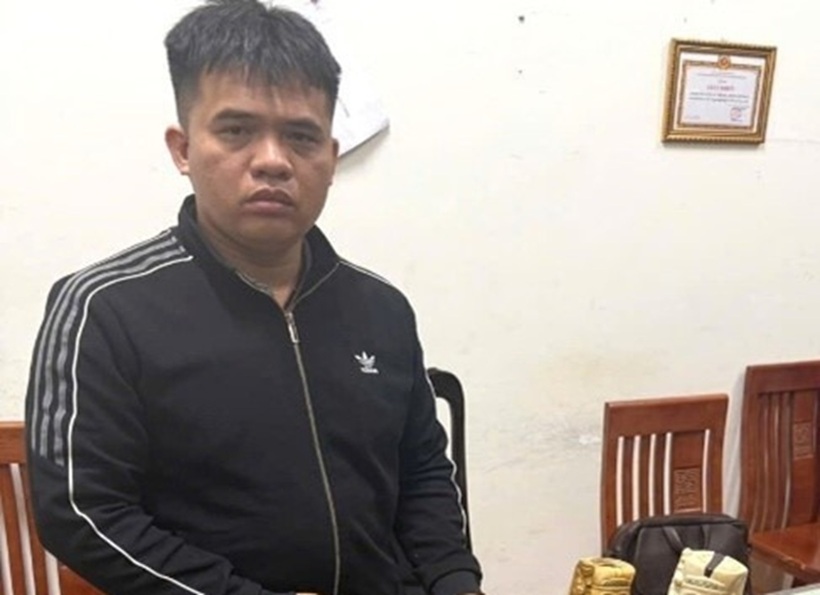 Đối tượng và tang vật thu giữ