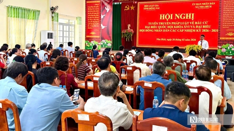 Hội nghị tuyên truyền luật bầu cử Quốc hội và HĐND 2 cấp tại xã Nha Bích.