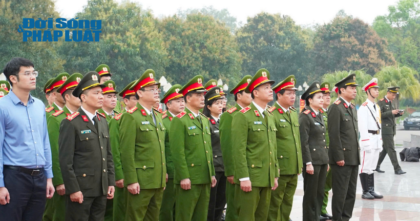 Các đại biểu tham gia Lễ phát động.