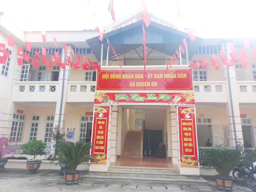 Trụ sở Hội đồng nhân dân - Uỷ ban nhân dân xã Khoen On (Ảnh: Hoàng Đức).